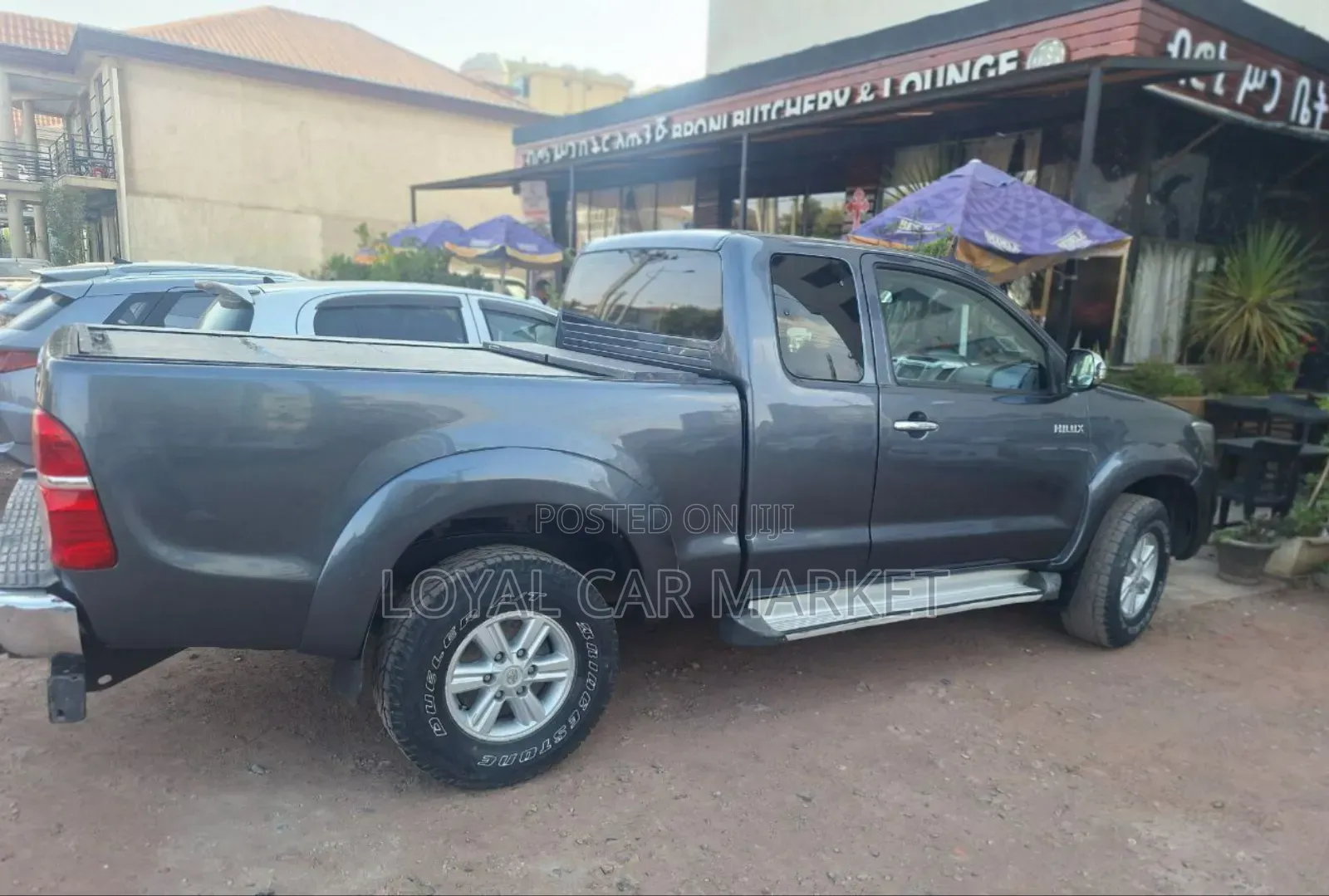 Toyota Hilux 2013 Gray