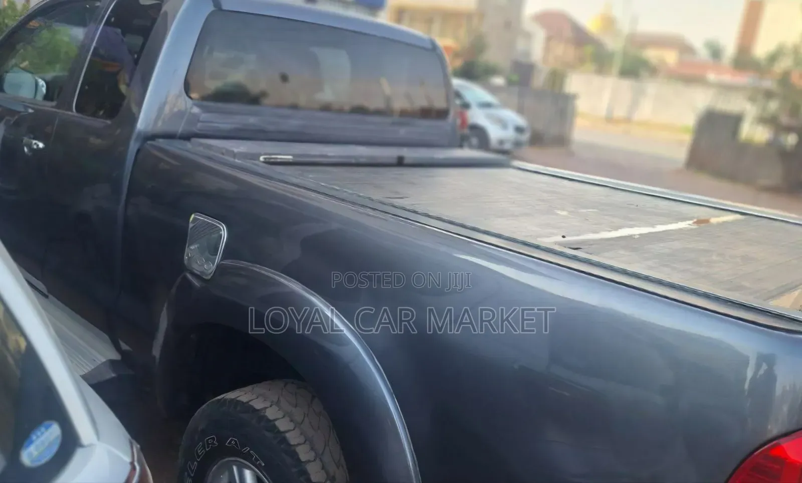 Toyota Hilux 2013 Gray