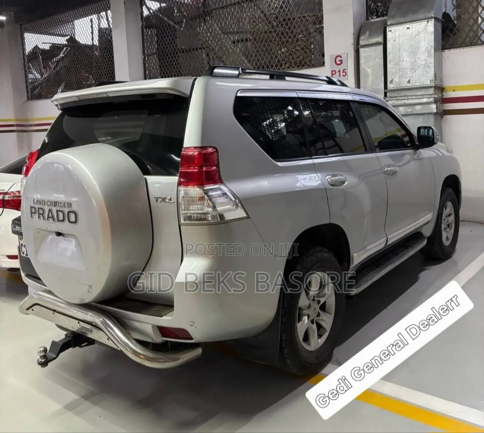 Toyota Land Cruiser Prado 2013 Silver