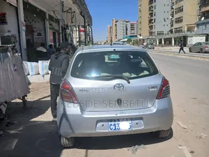 Toyota Yaris 1.3 2006 Silver