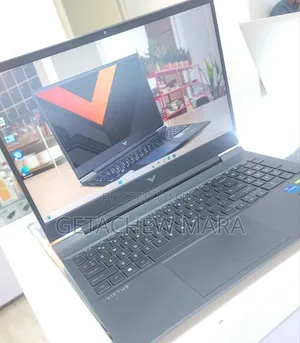New Laptop HP Victus 15 16GB Intel Core i7 SSD 512GB