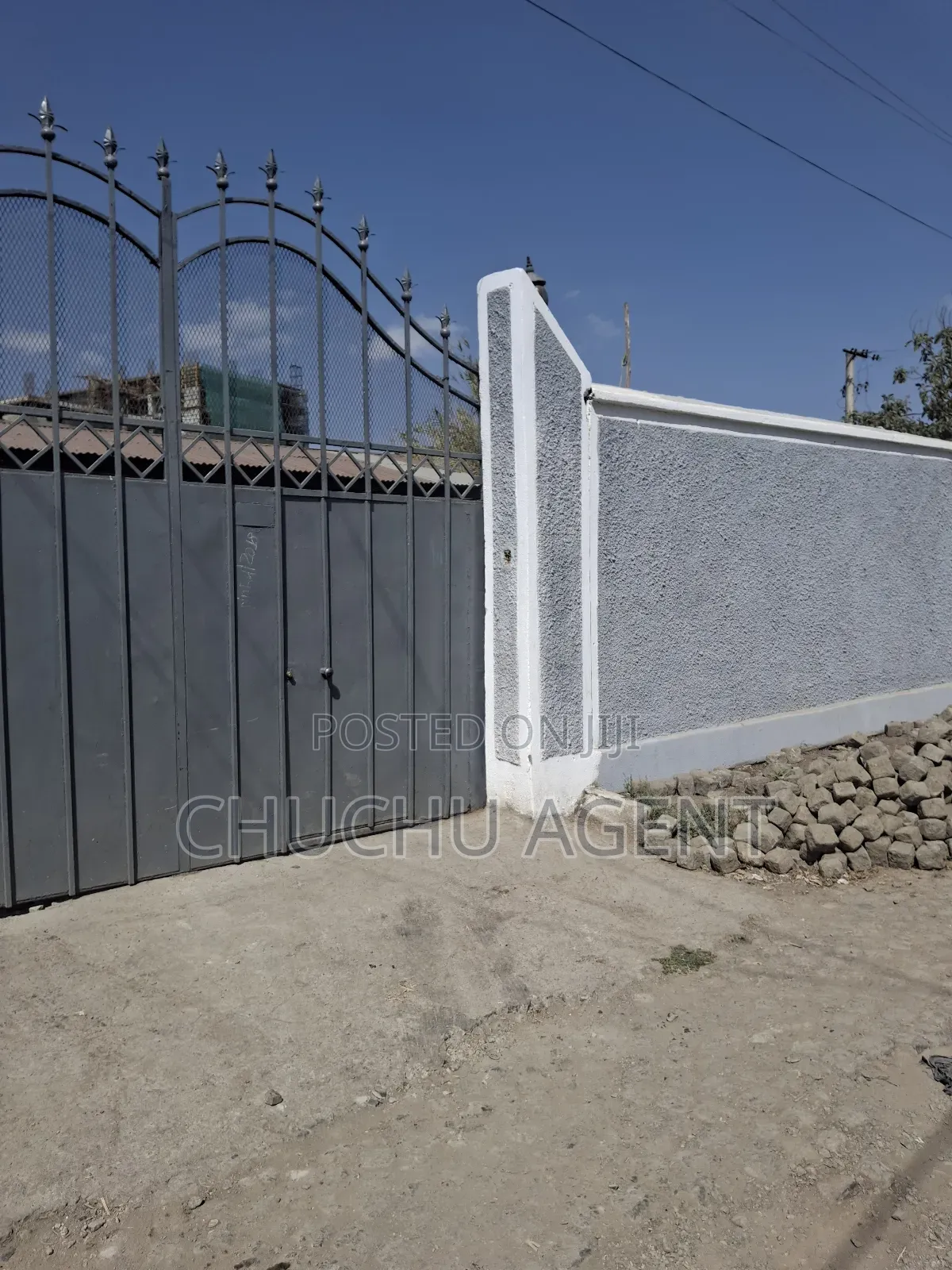 2bdrm House in Bole for sale