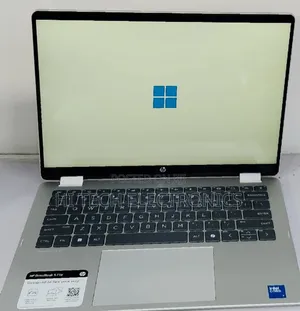 New Laptop HP OmniBook 5 Flip 16GB Intel Core Ultra 7 SSD 512GB