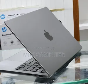 New Laptop Apple MacBook Pro M1 16GB Intel SSD 512GB