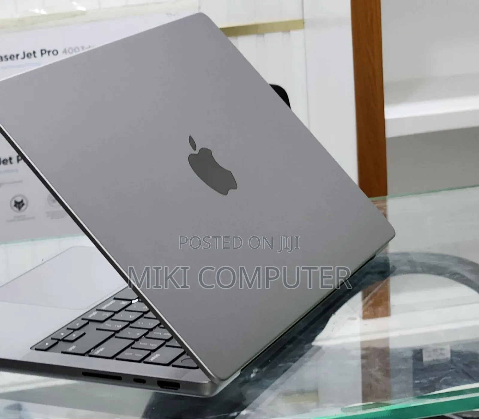 New Laptop Apple MacBook Pro M1 16GB Intel SSD 512GB