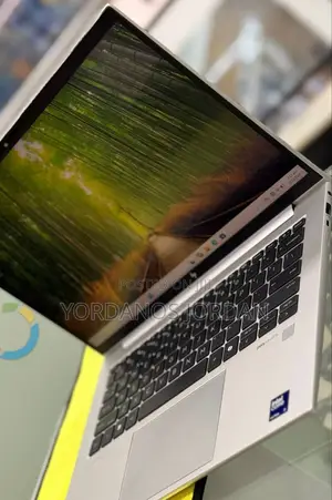 New Laptop HP EliteBook 840 G11 16GB Intel Core Ultra 7 SSD 512GB