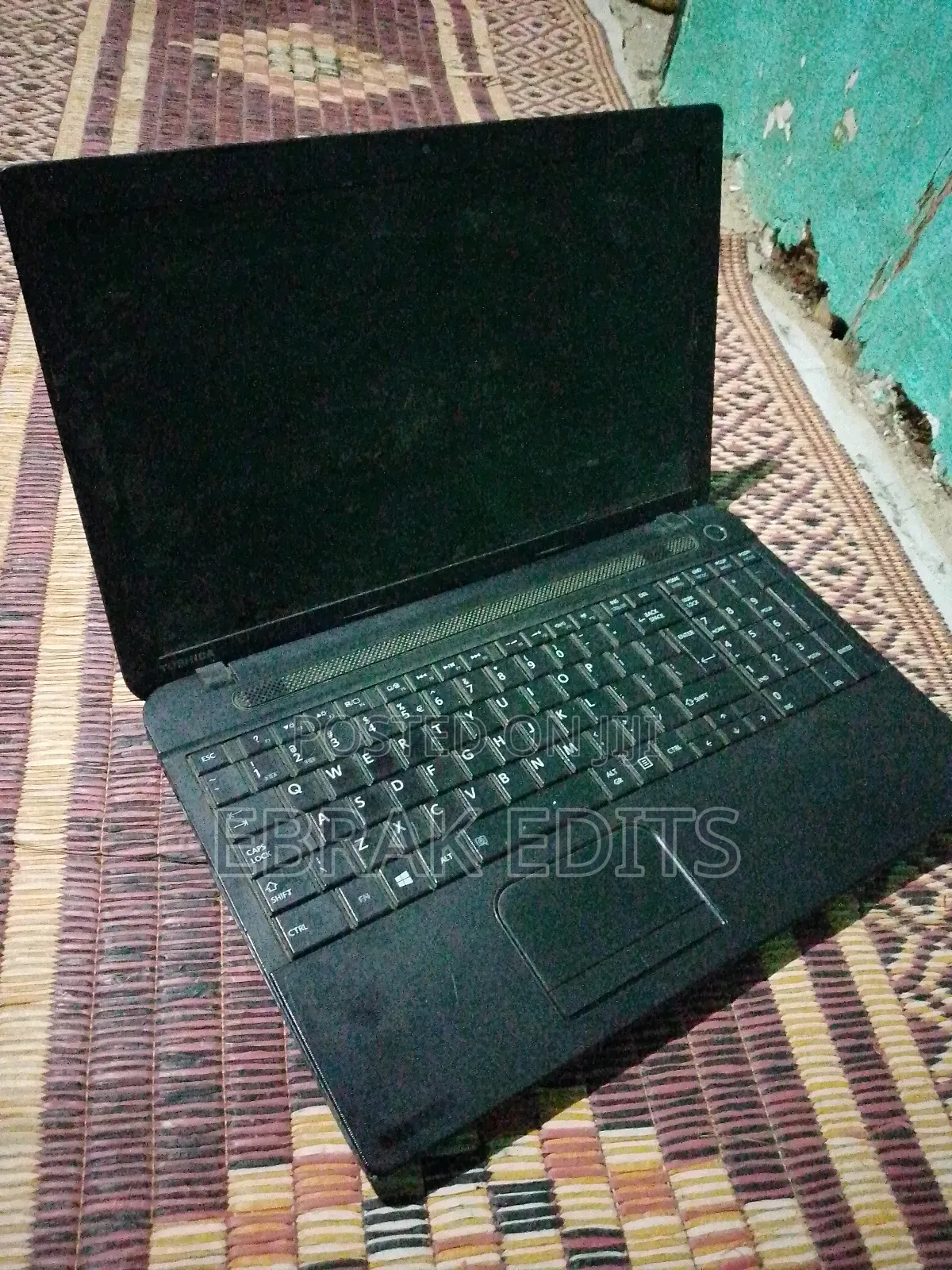 Laptop Toshiba Satellite C55 8GB Intel Core i3 SSD 512GB