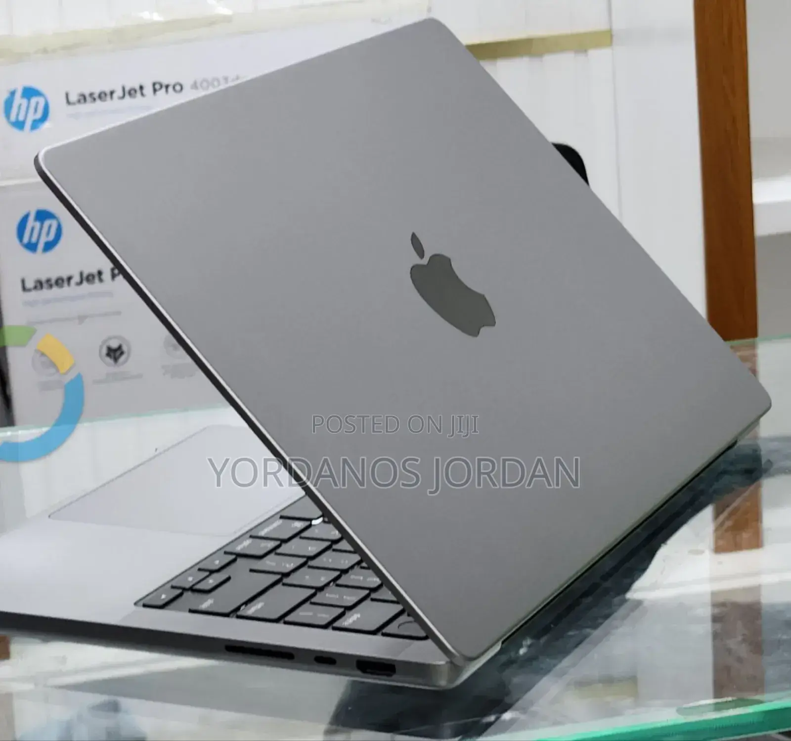 New Laptop Apple MacBook Pro M1 16GB Apple M1 SSD 512GB