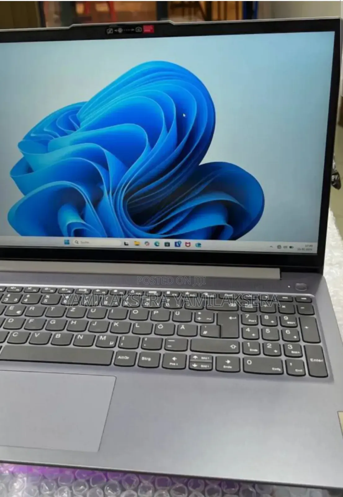 New Laptop Lenovo Ideapad 3 16GB Intel Core i5 SSD 512GB