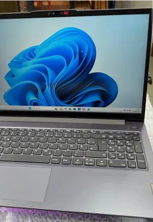 New Laptop Lenovo Ideapad 3 16GB Intel Core i5 SSD 512GB