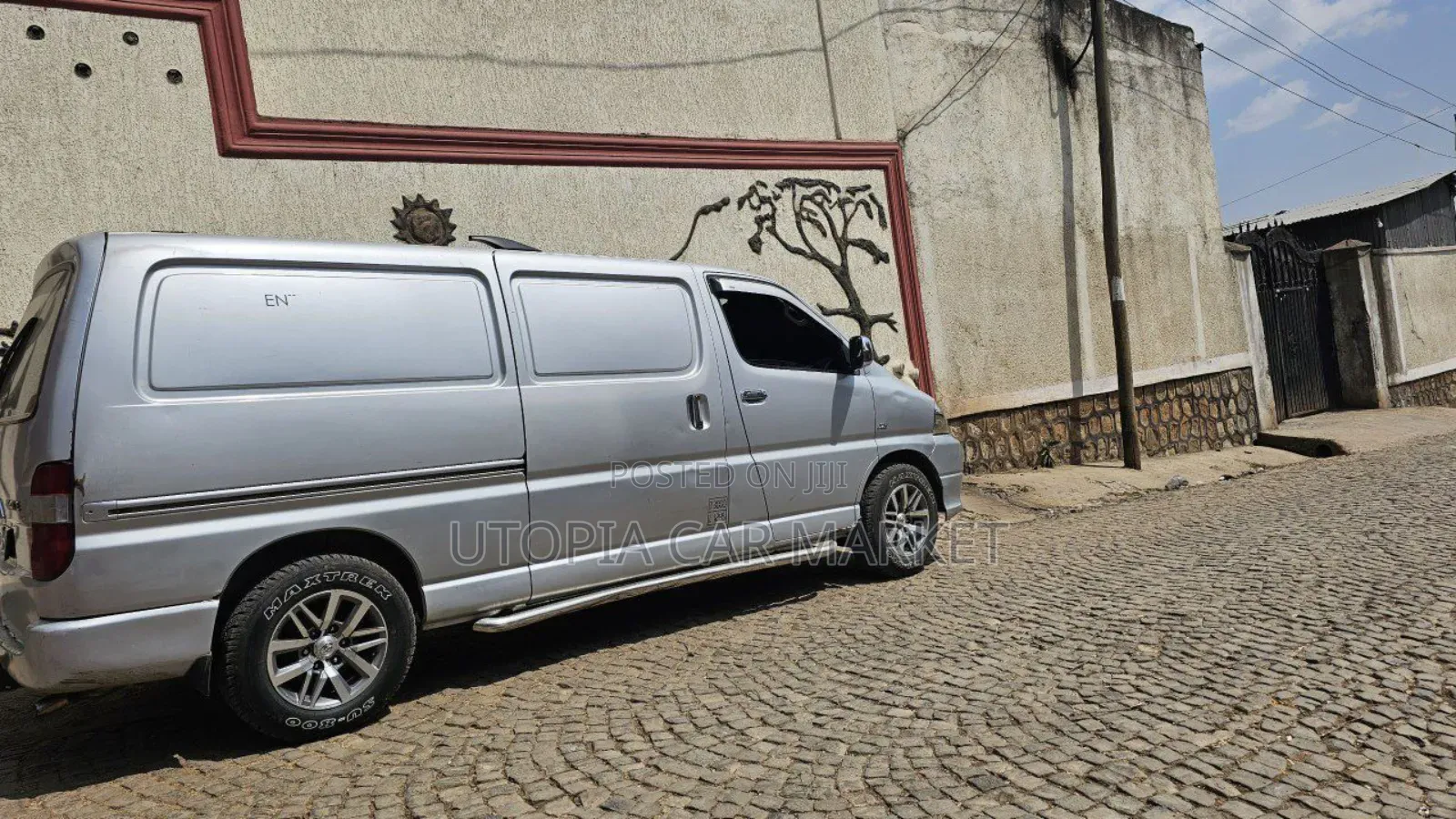 Toyota HiAce 2009 Silver