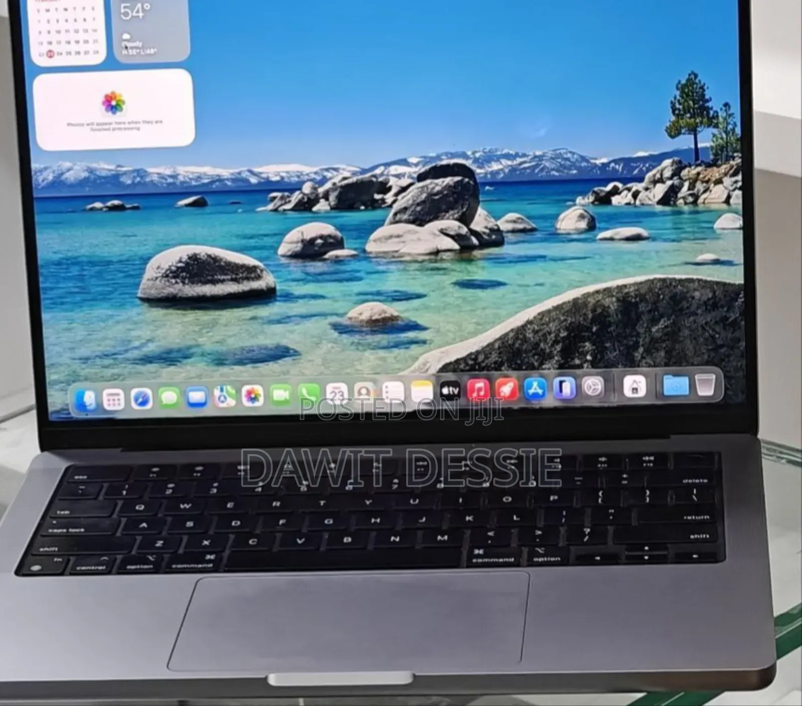 New Laptop Apple MacBook Pro 2023 M3 14-inch 8GB Apple M3 Pro SSD 512GB
