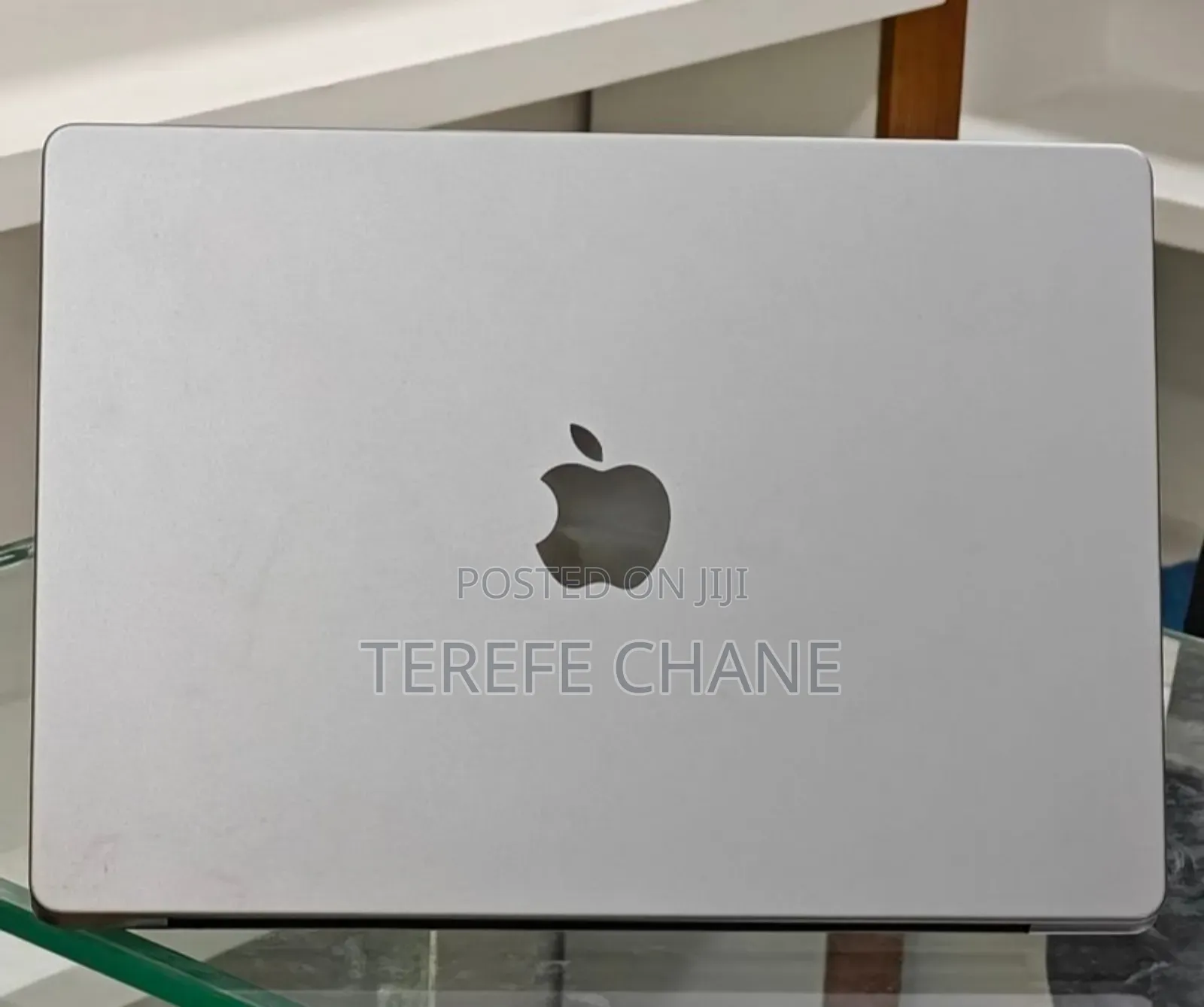 New Laptop Apple MacBook Pro 2023 M3 14-inch 8GB Apple M3 Pro SSD 512GB