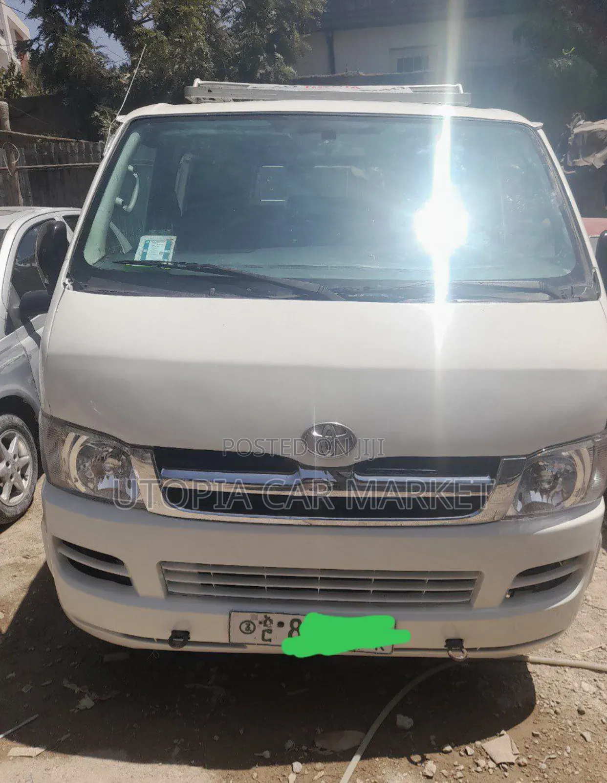 Toyota HiAce 2009