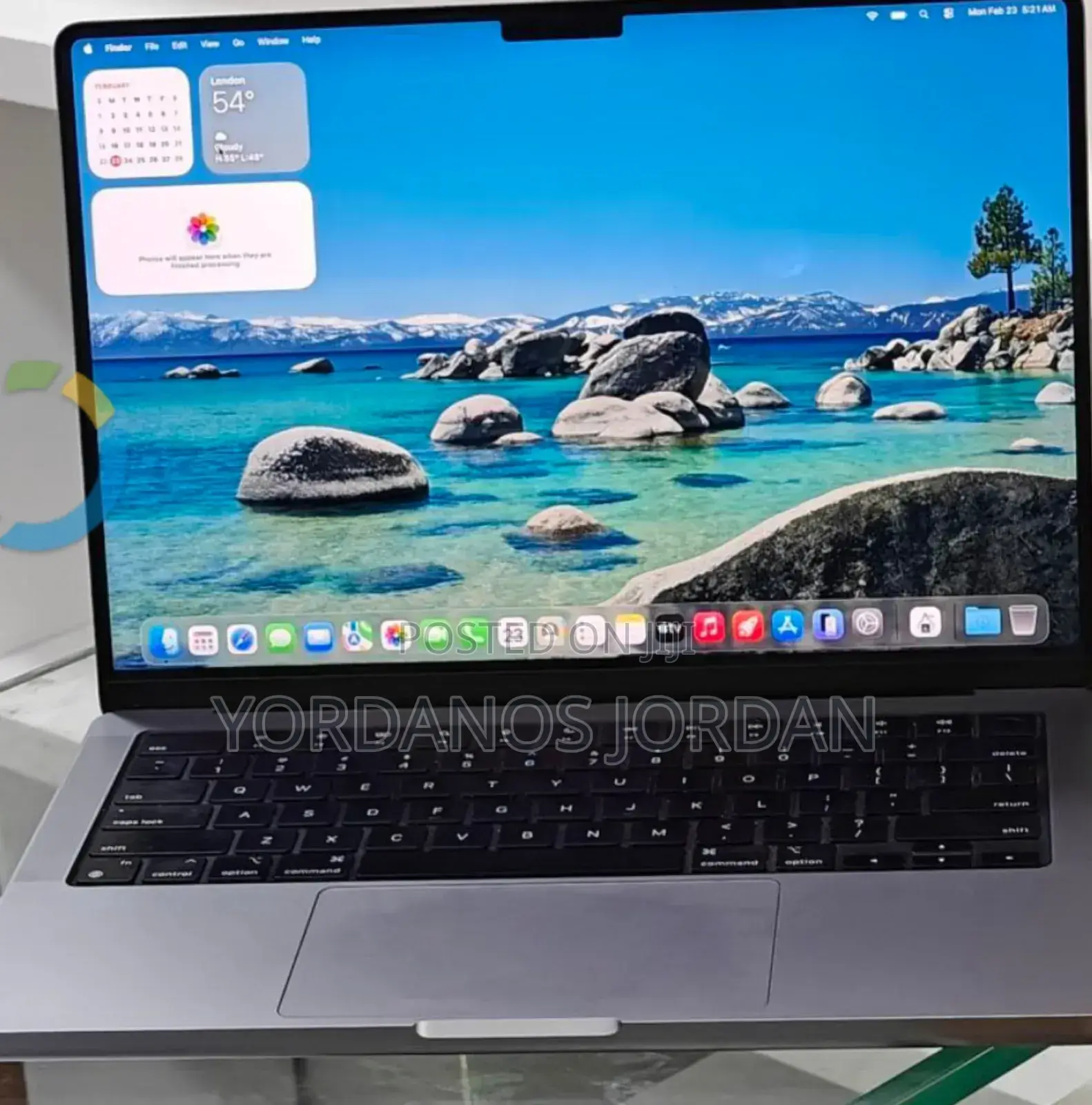 New Laptop Apple MacBook Pro 2023 M3 14-inch 8GB Apple M3 SSD 512GB