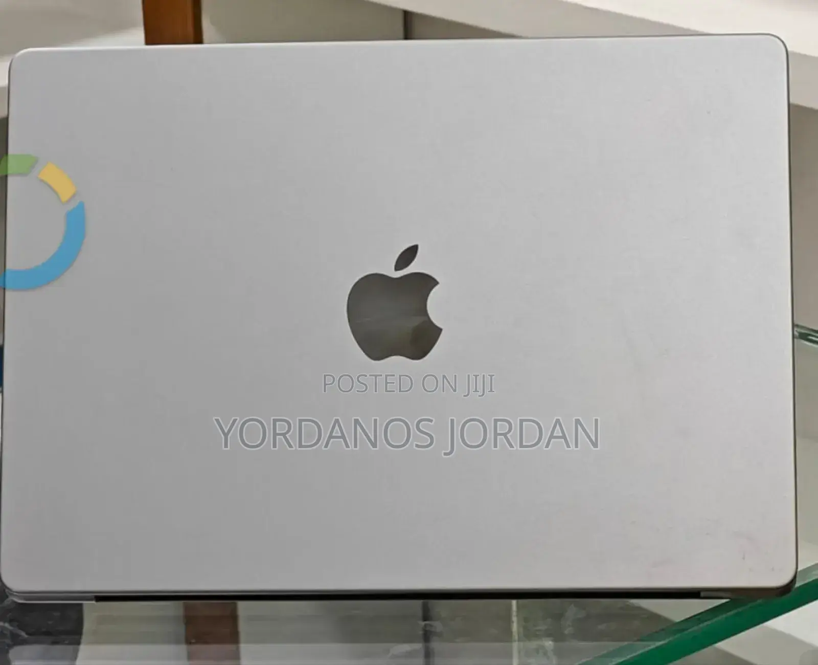 New Laptop Apple MacBook Pro 2023 M3 14-inch 8GB Apple M3 SSD 512GB