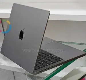 New Laptop Apple MacBook Pro 2023 M3 14-inch 8GB Apple M3 SSD 512GB