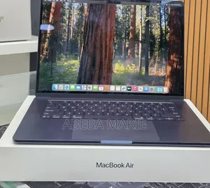 New Laptop Apple MacBook Air 2025 M4 15-inch 16GB Apple M4 SSD 256GB