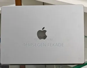 New Laptop Apple MacBook Pro 2023 M3 14-inch 8GB Apple M3 Pro SSD 512GB
