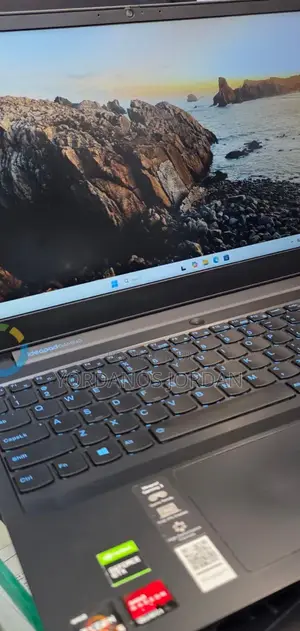 New Laptop Lenovo Ideapad Gaming 3 12GB AMD Ryzen 5 SSHD (Hybrid) 1.5T