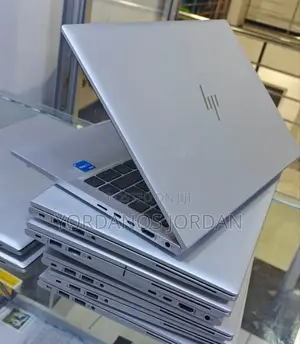 New Laptop HP EliteBook 830 G8 16GB Intel Core i5 SSD 512GB