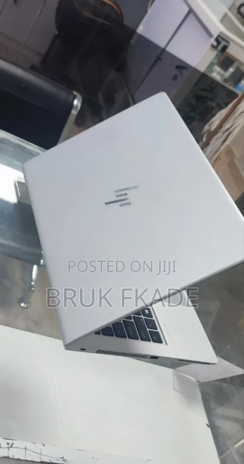 New Laptop HP EliteBook 830 G5 8GB Intel Core i5 SSD 512GB