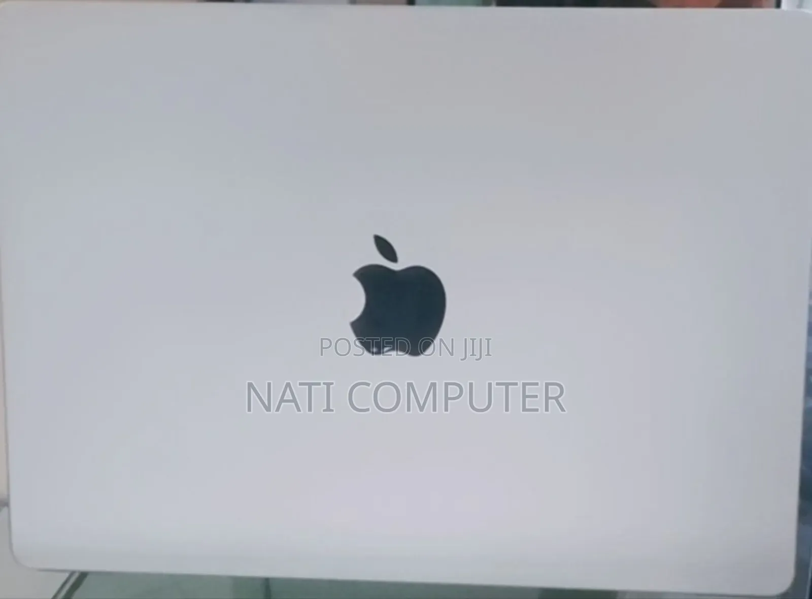 New Laptop Apple MacBook Pro M1 16GB Apple M1 Pro SSD 512GB