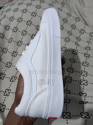 ኦርጅናል ጫማዎችን በተመጣጣኝ ዋጋ