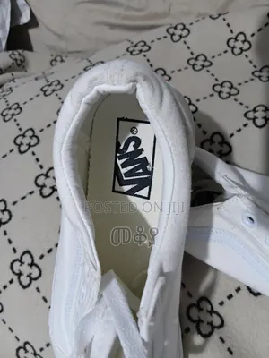 ኦርጅናል ጫማዎችን በተመጣጣኝ ዋጋ