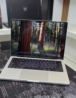 New Laptop Apple MacBook Pro 2021 M1 16GB Apple M1 Pro SSD 1T