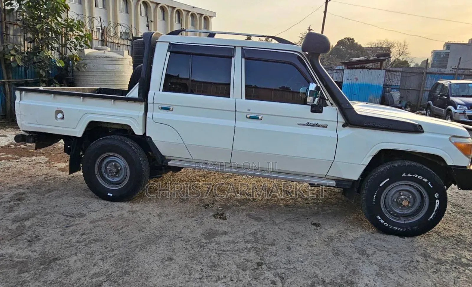 Toyota Land Cruiser 4.0 V6 EXR 2018 White