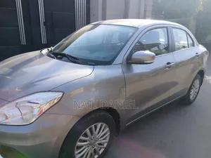 Suzuki Dzire 2022 Silver