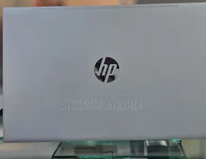 New Laptop HP Pavilion 15 8GB Intel Core i5 SSD 512GB