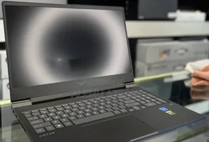 New Laptop HP Victus 15 16GB Intel Core i7 SSD 1T