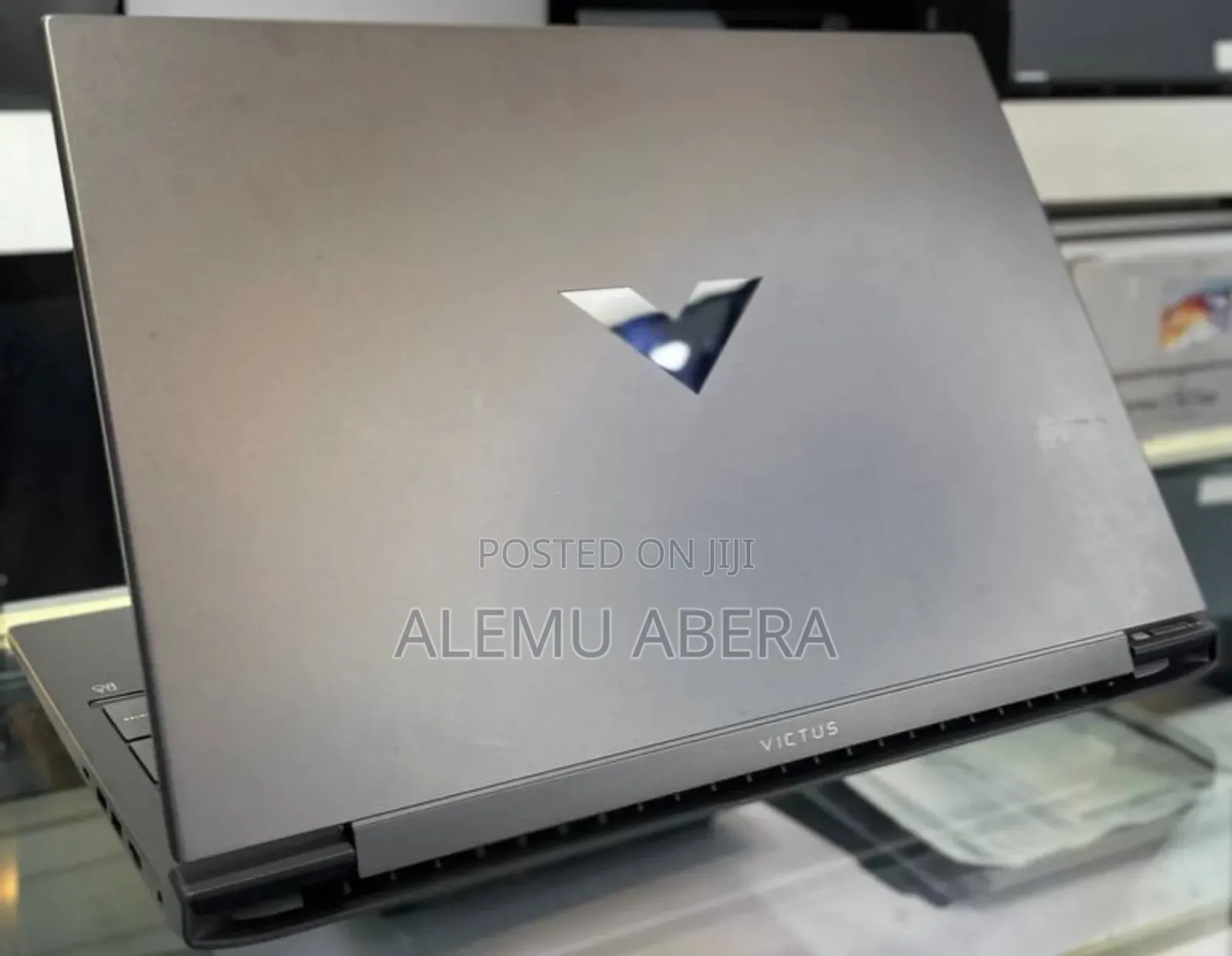 New Laptop HP Victus 15 16GB Intel Core i7 SSD 1T