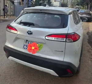 Toyota Corolla 2024 White