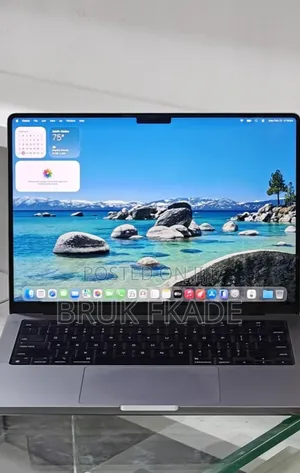 New Laptop Apple MacBook Pro 2023 M3 14-inch 8GB Apple M3 Pro SSD 512GB
