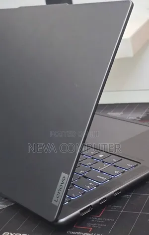 New Laptop Lenovo Yoga 7i 16GB Intel Core i7 SSD 512GB