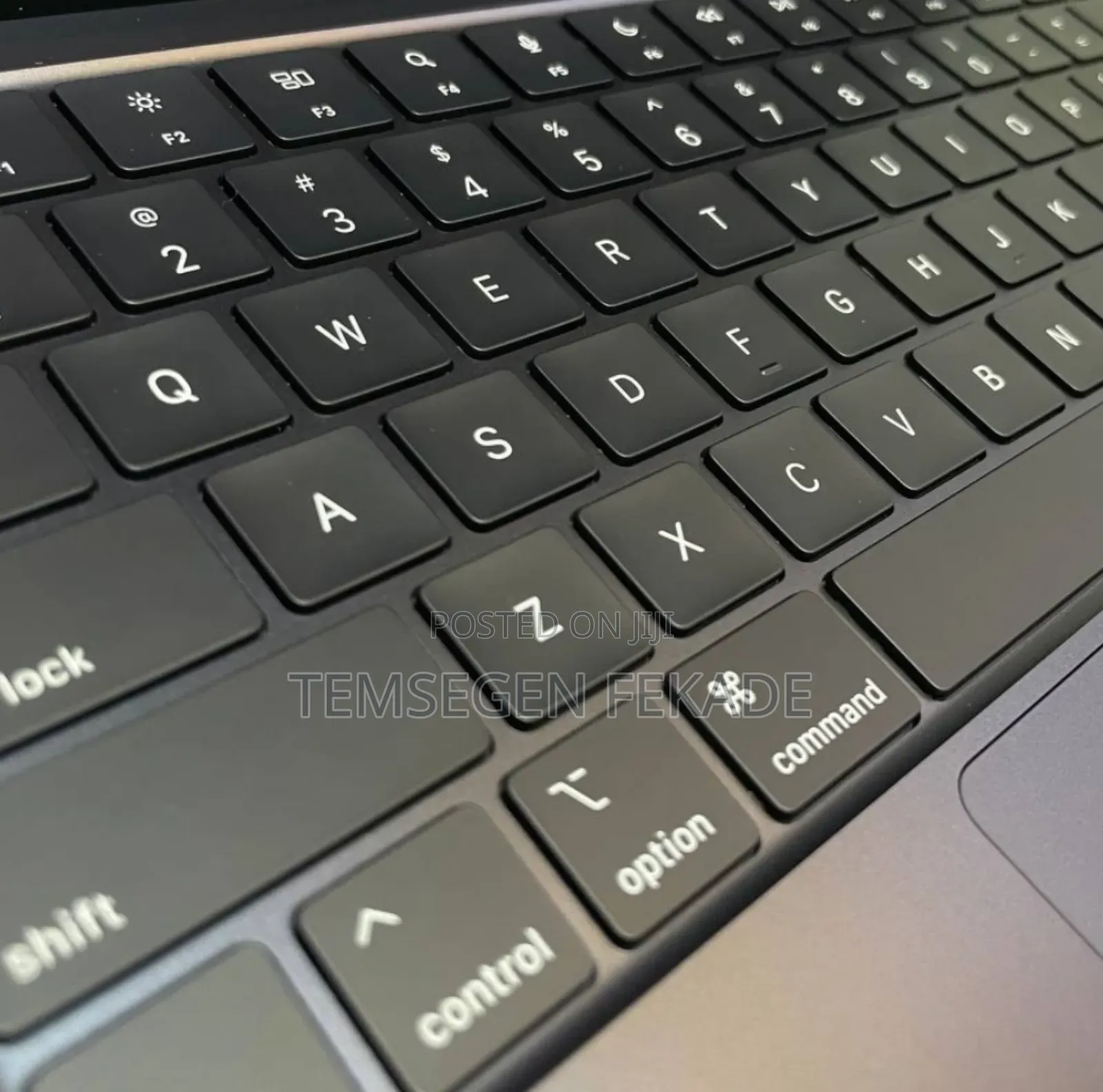 New Laptop Apple MacBook Air 2025 M4 13-inch 16GB Apple M4 SSD 512GB