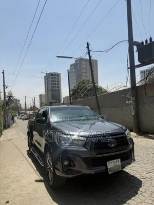 Toyota Land Cruiser 2020 Gray