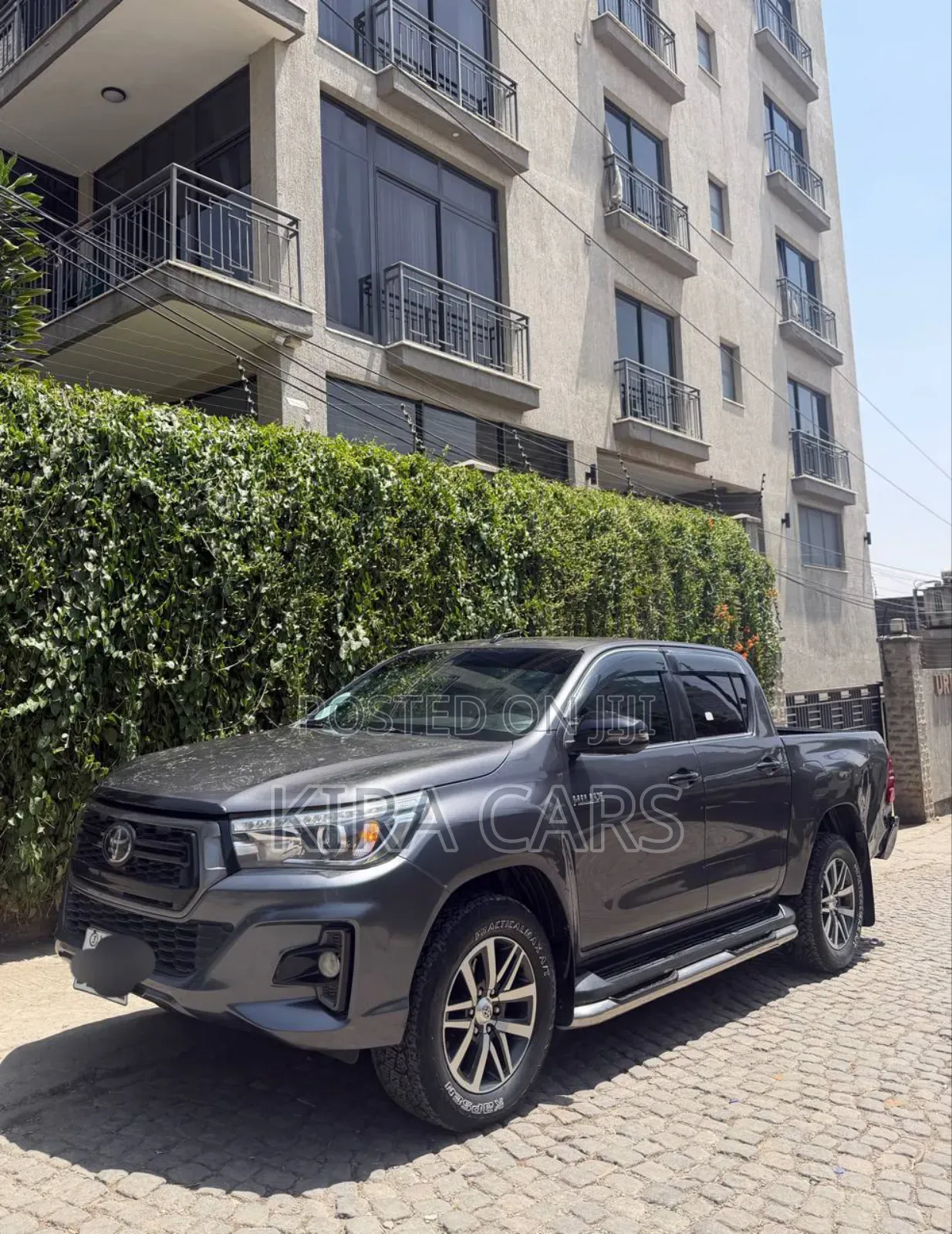 Toyota Land Cruiser 2020 Gray
