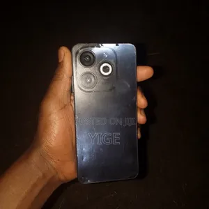 Infinix Smart 8 128 GB Black