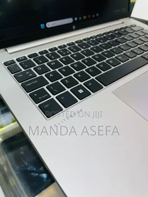 New Laptop HP EliteBook x360 1040 G9 16GB Intel Core i7 SSD 512GB