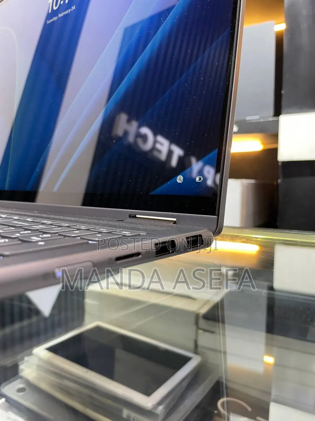 New Laptop Lenovo Yoga 7i 16GB Intel Core Ultra 7 SSD 1T