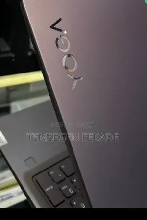 New Laptop Lenovo Yoga 7i 16GB Intel Core Ultra 7 SSD 1T