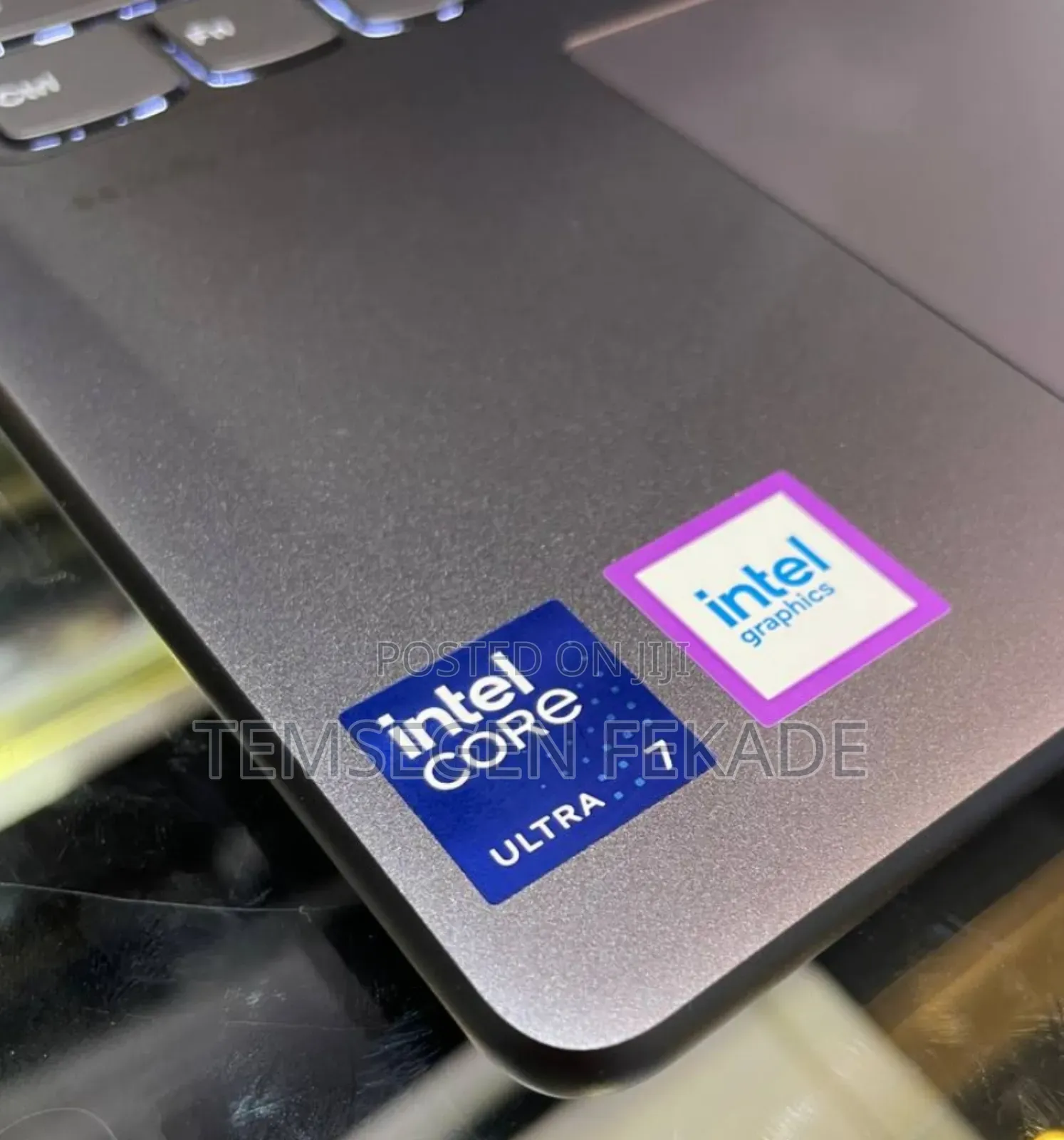 New Laptop Lenovo Yoga 7i 16GB Intel Core Ultra 7 SSD 1T