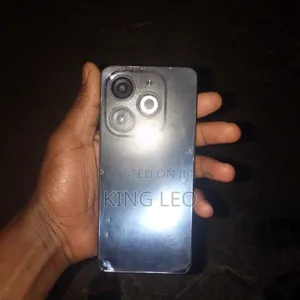 Infinix Smart 8 128 GB Black