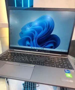 New Laptop HP ZBook 14 16GB Intel Core i7 SSD 512GB