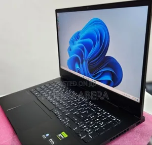 New Laptop HP Omen 16 16GB Intel Core i9 SSD 1T