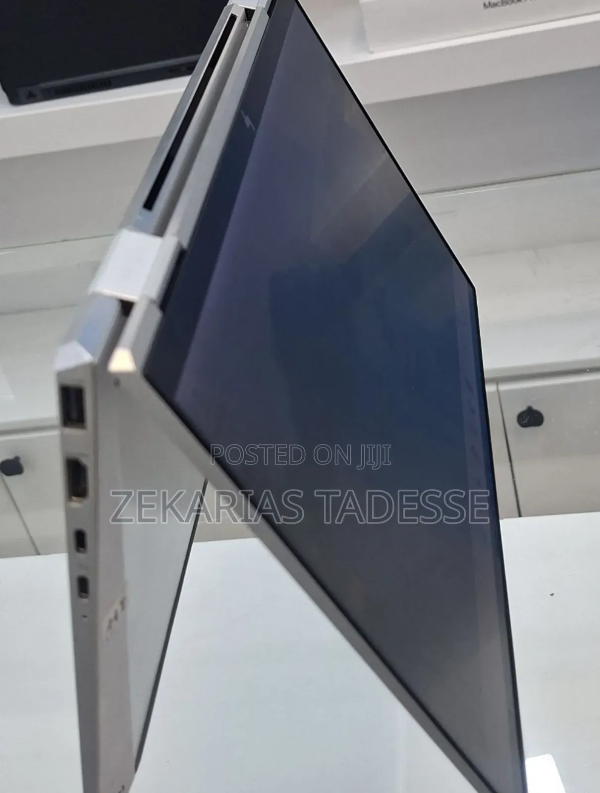 New Laptop HP EliteBook 1040 G8 16GB Intel Core i7 SSD 512GB